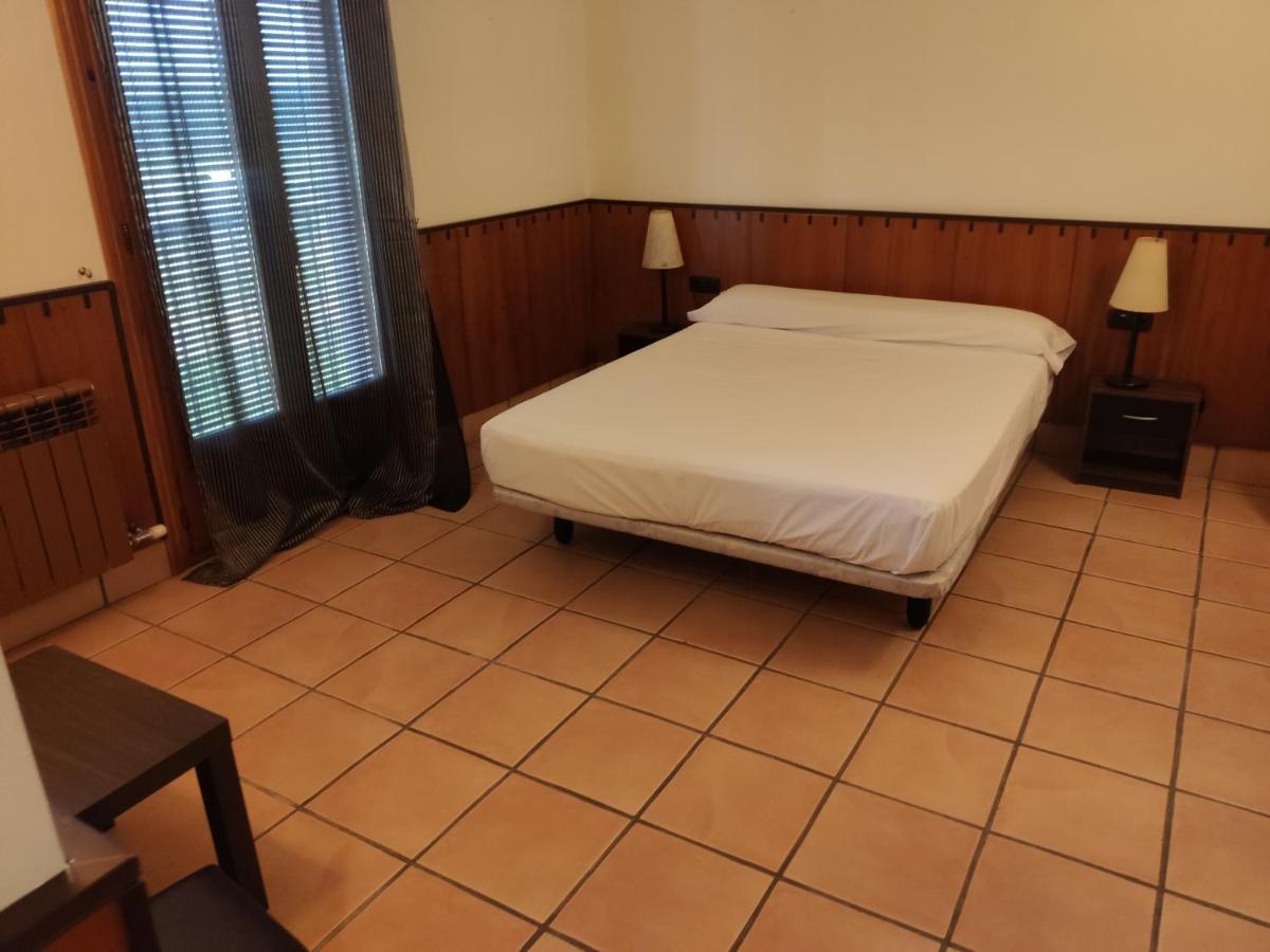 Hostal Tastavins Пеньярроия-де-Таставинс Экстерьер фото