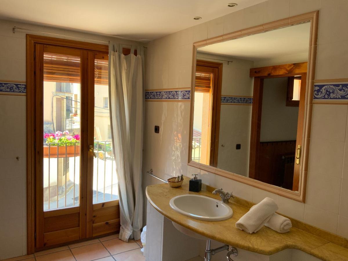 Hostal Tastavins Пеньярроия-де-Таставинс Экстерьер фото